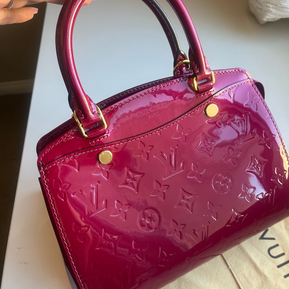 BNWT Louis Vuitton Fuchsia Patent Leather Handbag